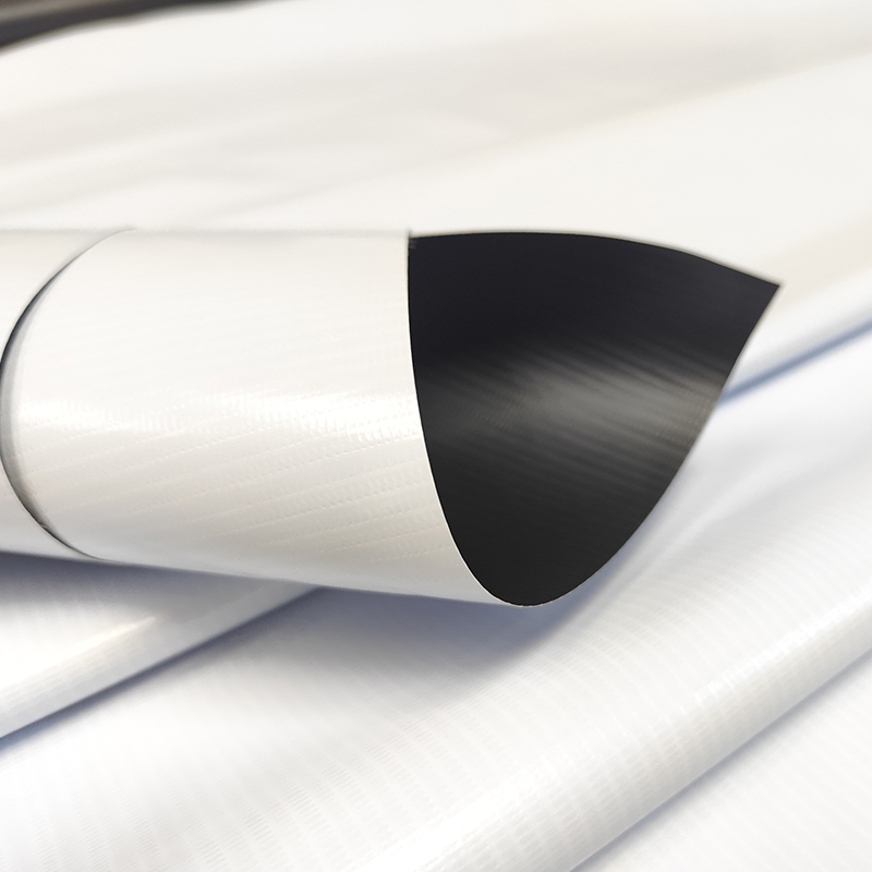 50m/80m Magas fényt blokkoló fekete flex banner